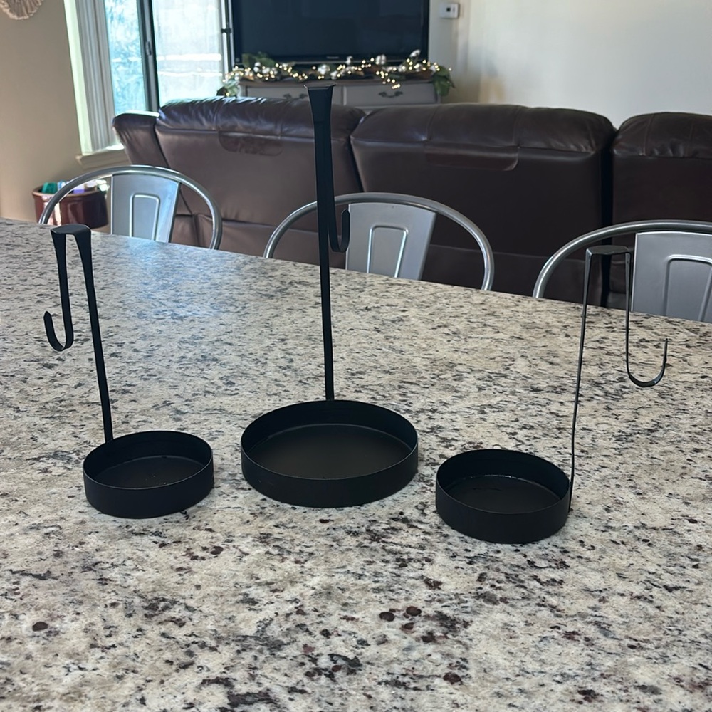 Candle Holders/FREE 🖤